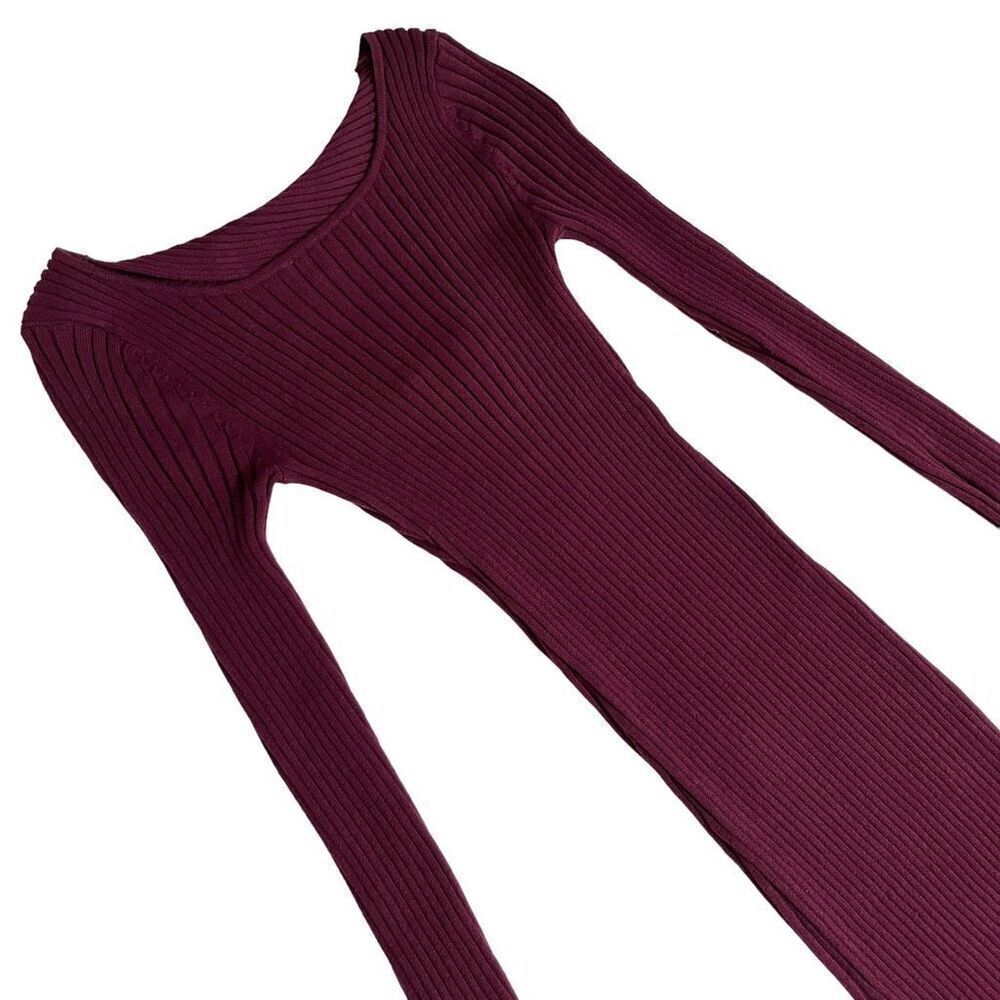 525 Twist‎ Back Dress in Malbec - Picture 5 of 11